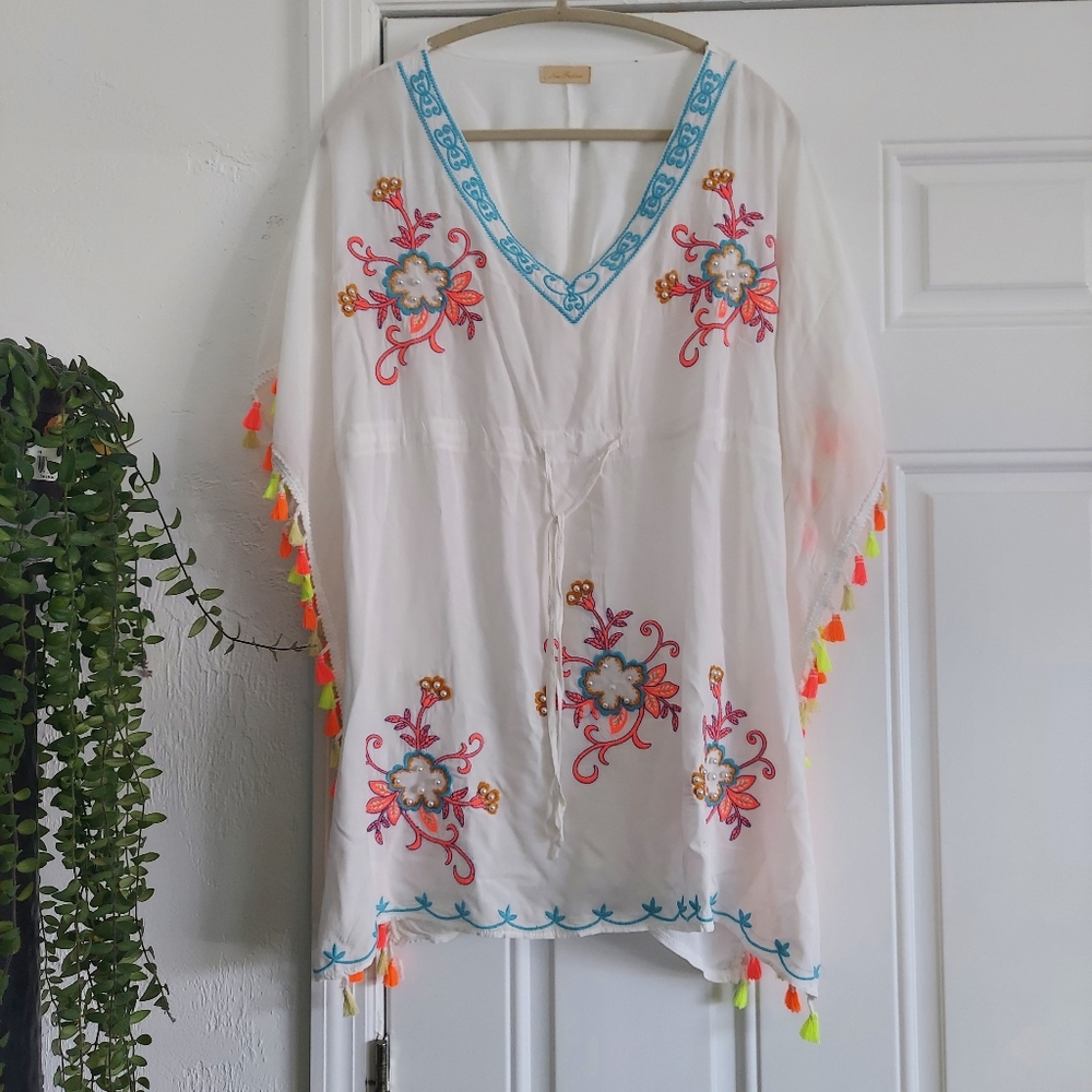 NWOT St Tropez Beach Cover-up